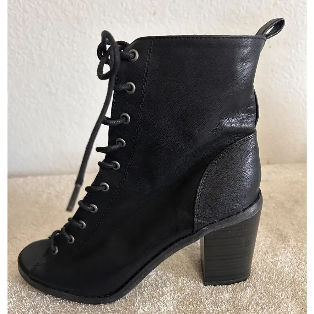 Breckelles Tina-15 SZ 8 Black Lace Up Boot Open Toe Block Heel Zip Faux Leather